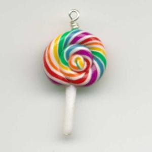 I'm sure my days would be more fun if I had lollypop earrings. Mmm, looks so tasty!